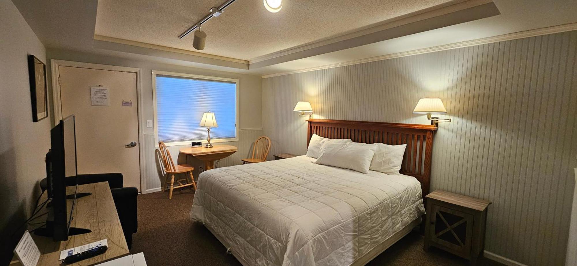 Chequamegon Lake Superior Lodge Bayfield Exteriör bild